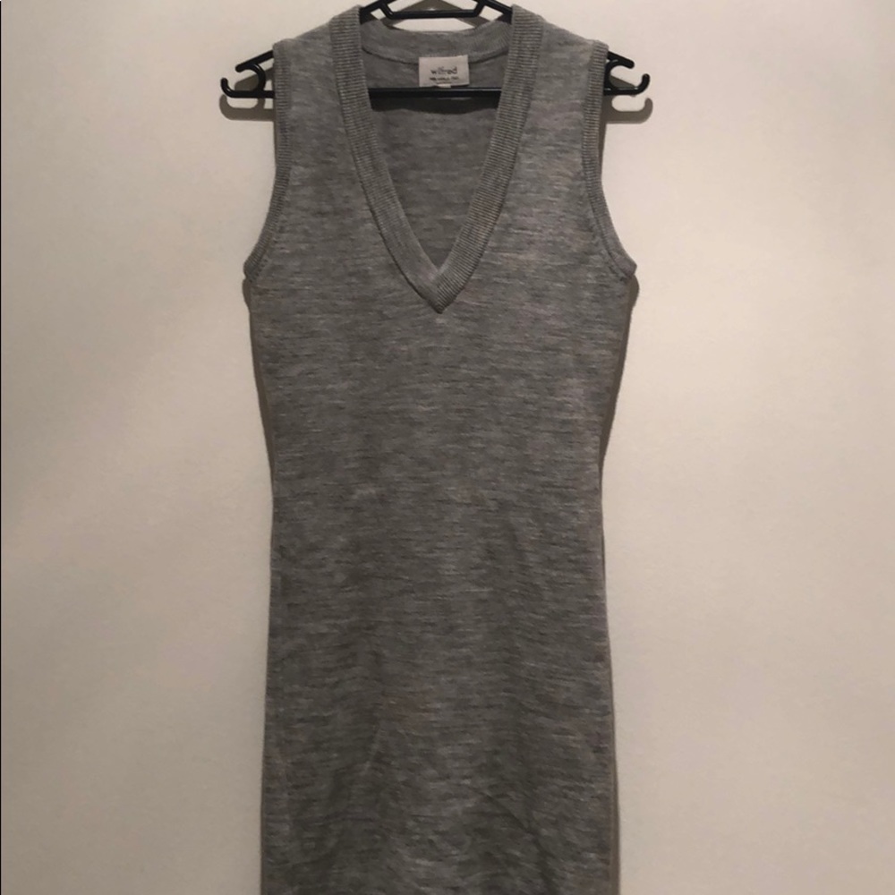 Aritzia like new grey sweater dress XXS